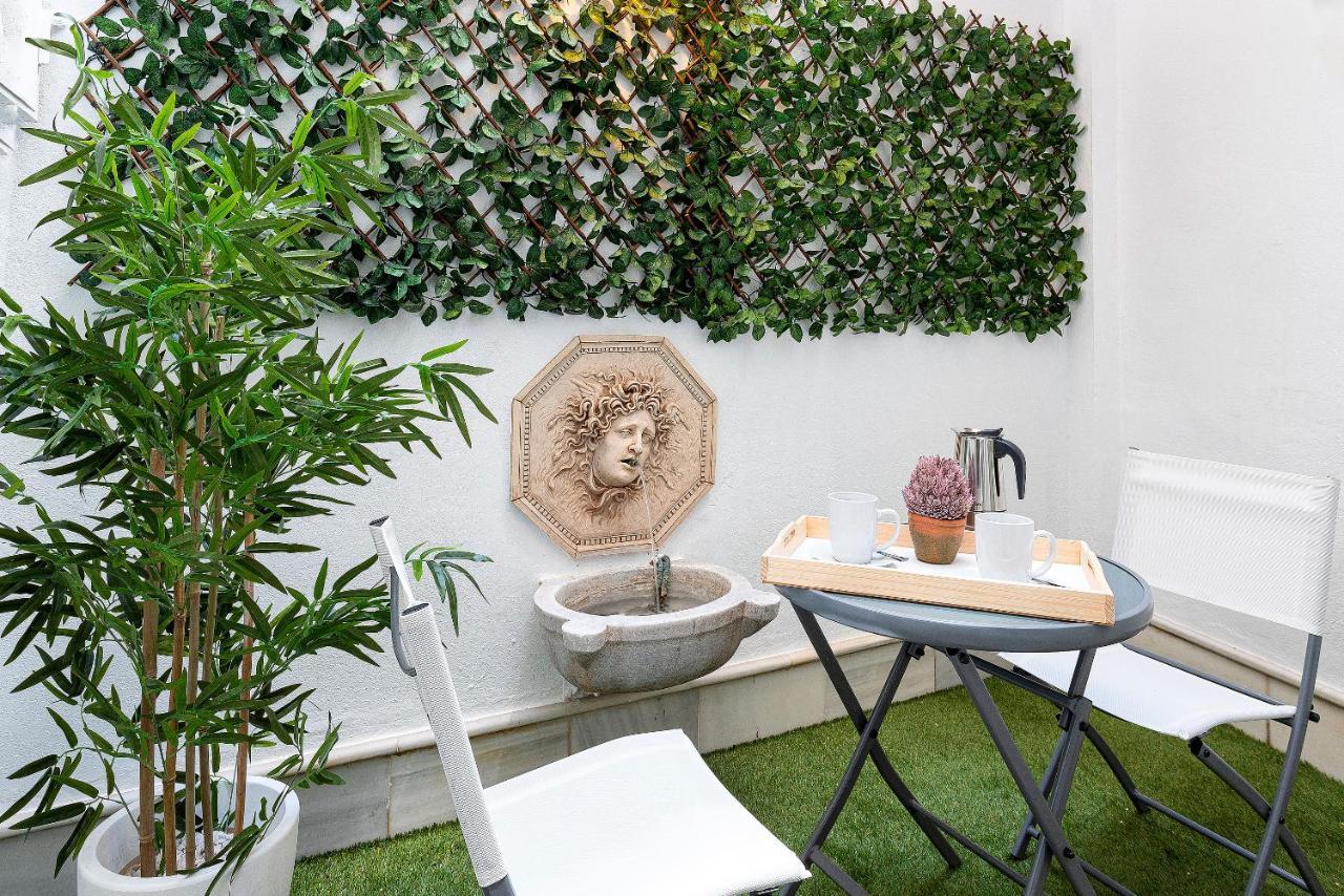 Genteel Home Plaza Nueva 세비야 외부 사진